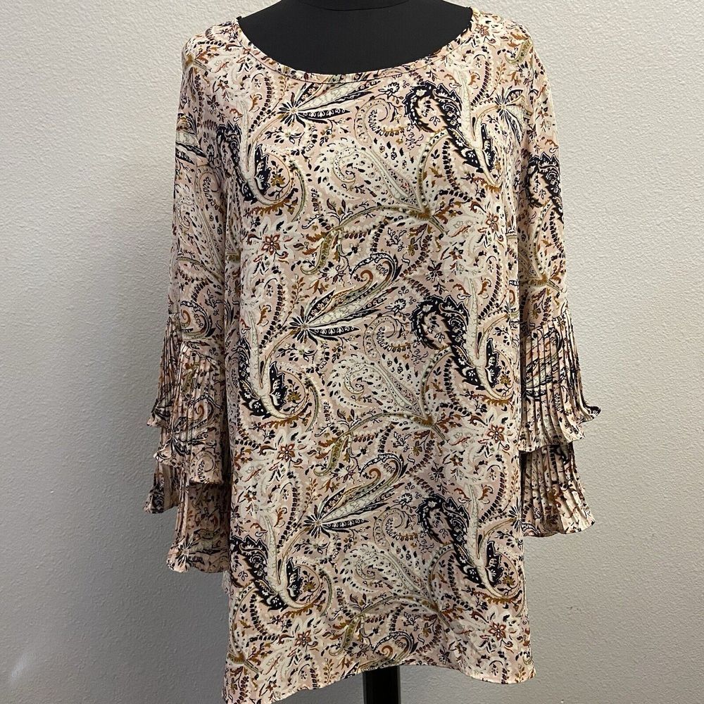 Women's‎ Paisley Print Blouse Ruffled Bell Sleeve Size 14/16W